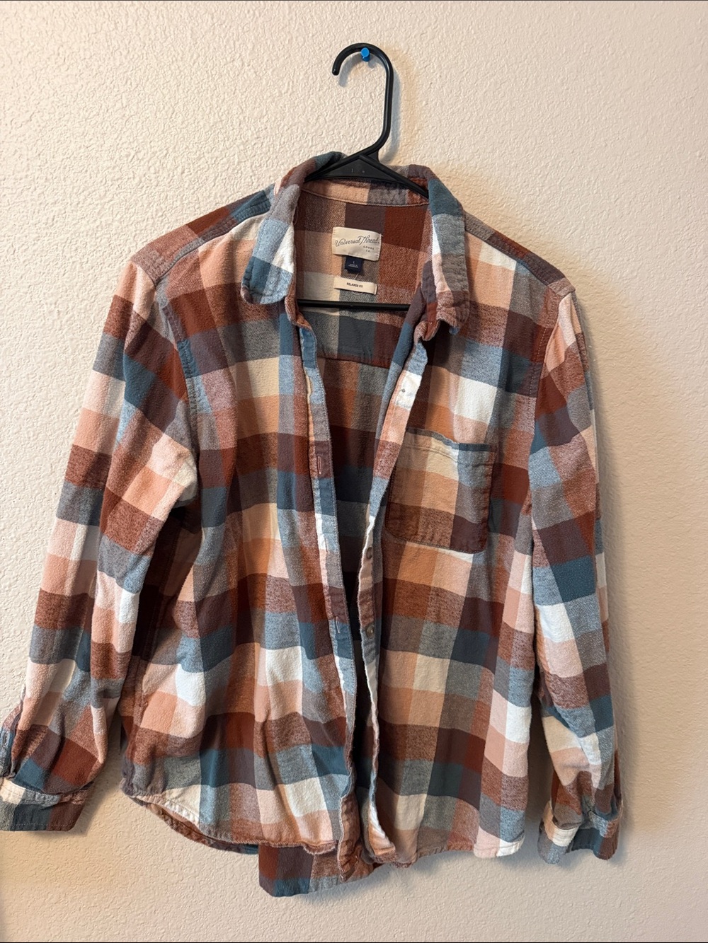 Universal Thread Men's Plaid Button-Down Shirt in Rust, Blue & Cream